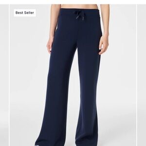SPANX AirEssentials Wide Leg Pant